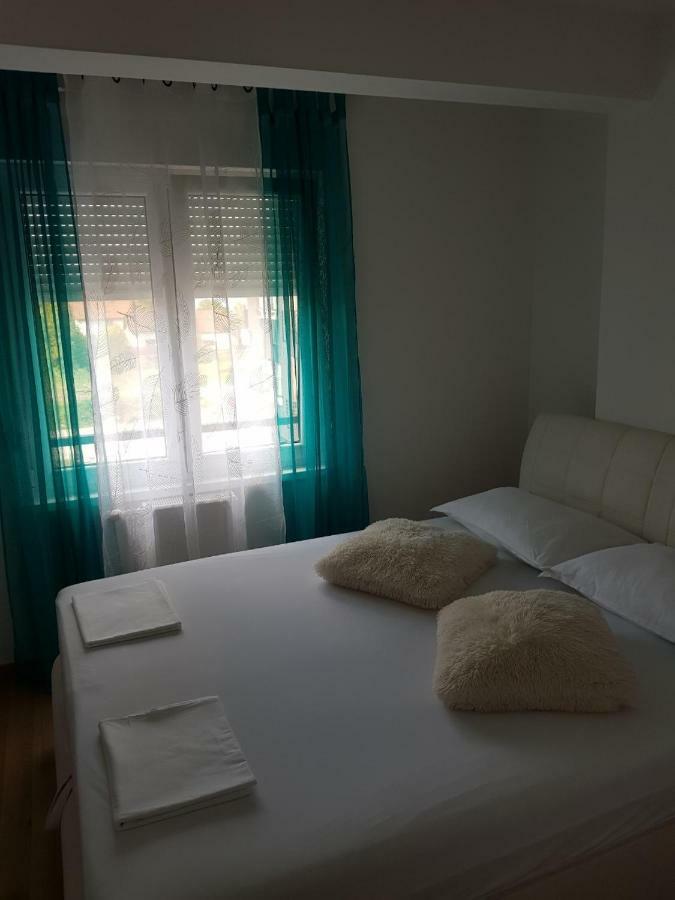 Apartman Dijana Баня-Лука Экстерьер фото